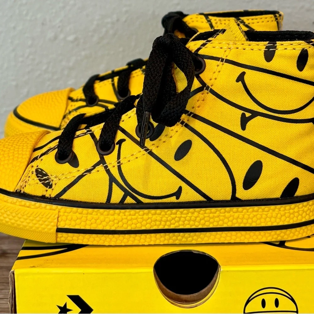 Converse fun vibrant